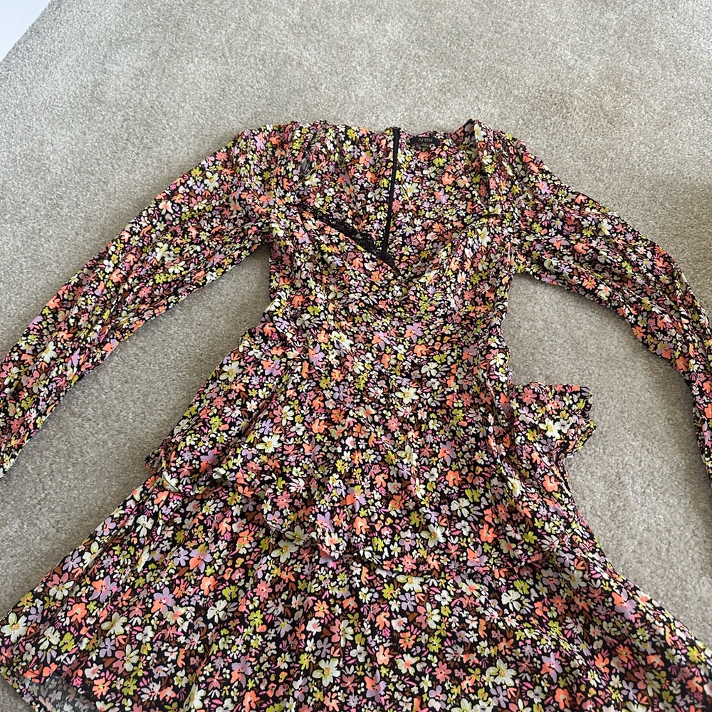 Dress - Picture 2 of 4